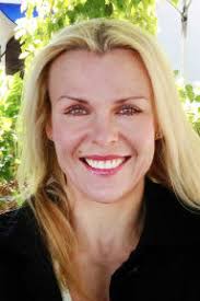 The Perfect Grandma: A Dark Domestic Drama by Julia Derek