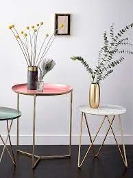 petite table d appoint en marbre et metal blanc dore maison vetement et deco cyrillus table d appoint table d appoint en marbre style table basse