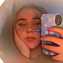 Leila Cain's Instagram, Twitter & Facebook