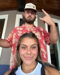 Hunter Bailey's Instagram, Twitter & Facebook