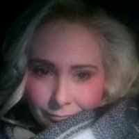 Desiree Muth's Instagram, Twitter & Facebook