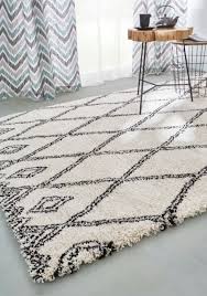 Ce Tapis Berbere Apportera Une Touche De Douceur Dans Votre Decoration De Style Ethnique Ou Nature Castorama Tapisberb Tapis Tapis Castorama Tapis A Motifs