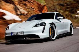 Bu Yeni Yasa Elektrikli Arabalari Sonsuza Kadar Degistirecek In 2020 Porsche Taycan Porsche Turbo S