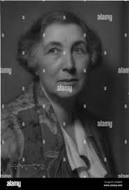 Nini hi-res stock photography and images