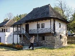 Poze descoperă piteștiul și împrejurimile pitești p.10/33. 30 Case Romanesti Ideas In 2021 Case Case Vechi ArhitecturÄ