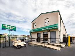 Maybe you would like to learn more about one of these? Storage Units In Memphis Tn At 1075 Madison Ave Extra Space Storage