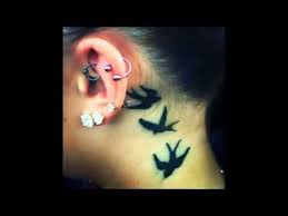 Female Bird Tattoo On Hand Cool Bird Tattoos Design Girls Female Tattoos Ideas And Inspiration Hd Cute Hand Tattoos Tattoo Designs Flying Bird Tattoo
