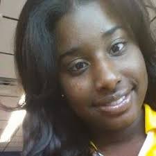 Arian Williams's Instagram, Twitter & Facebook