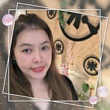 美女Bee Hong Choa 祝你生日快乐身体健康幸福美满🎂