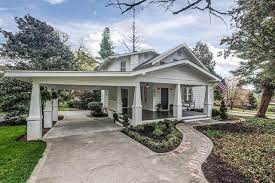 Comes With Extra Lot Fully Renovated Sequoyah Hills 924 Southgate Rd Knoxville Tn 37919 Home For Sale And Real Knoxville Real Estate Knoxville Southgate