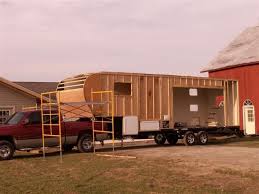 This Man And His Wife Made A Diy Fifth Wheel Travel Trailer With Their Bare Hands It S Even Got A Working Slide Out Diy Rv Diy Camper Diy Camper Trailer