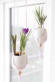 Ein toller hingucker fürs frühlingsfenster. Fenster Deko Fur Ostern Makramee Ostereier Ars Textura Diy Blog