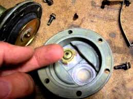 To perform this test, you should connect the test gauge to the metal output line using a spare piece of rubber fuel hose and a clamp. How A Mechanical Fuel Pump Works Youtube