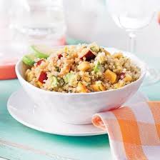 Salade De Quinoa Nectarine Et Avocat Recettes Cuisine Et Nutrition Pratico Pratique Recettes De Cuisine Cuisine Vegetarienne Salade De Quinoa