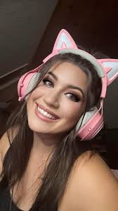 Live right now 🚨 Follow for follow