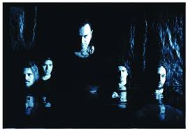 Todas as letras de músicas de fernando ribeiro, ouça músicas e clipes, organize playlists no melhor site de música do brasil! Moonspell S Fernando Ribeiro Reacts To Original The Butterfly Effect Music Video Bpm