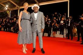 Jun 02, 2021 · leos carax' annette will open the upcoming edition of the cannes film festival, which has filmmaker spike lee will serve as the jury head. Mccc1ycmuif7mm