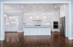 Alibaba.com offers 23,348 daytime lights products. Gorgeous All White Kitchen With Large Center Island Love The Cabinet Lighting And The Glamorous I White Kitchen Design White Kitchen Layouts All White Kitchen
