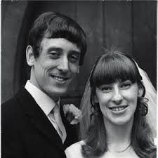 Give. Volunteer. Change 10,000 Lives The thinking man's boxer Youth mental  health