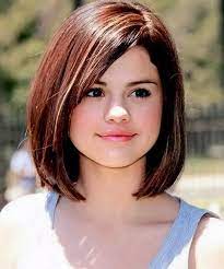 Short women's haircuts are all the rage. What Haircut Will Look Good On A Girl Having Long Hair Small Forehead And Small Face Quora