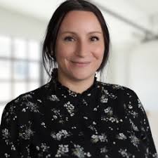 The team and company culture at illuxi