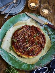 Shallot Tart Tatin Avant Garde Vegan In 2020 Vegan Tarts Allergy Free Recipes Food