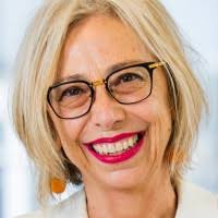 100+ perfiles de «Breit»