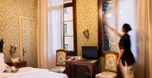 Lacul saratvacanta sejur cazare hotel early booking vara 2016 oferta romania statiuni balneare. Hotel Flora Venice Official Website Best Rate Guarantee