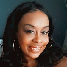 Felicia Kearney's Instagram, Twitter & Facebook