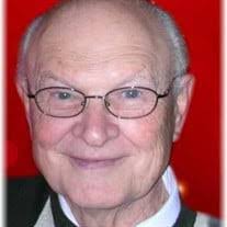 Richard Moldenhauer's Instagram, Twitter & Facebook