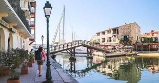 Beautiful Port Grimaud Captured By The Tween The Venice Of France Minus The Masses Of Tourists Family Travel Tourist Cote D Azur