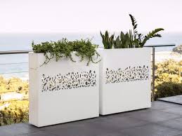 fioriera in acciaio stone by talenti design roberto serio jardiniere design jardiniere image de jardin