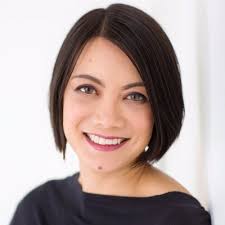 Angela Ashley-Chiew (@alifeinflow)