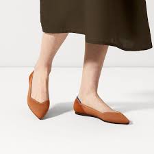 From men's and women's shoes to bags for all, discover classic styles that blend exceptional comfort, innovation and sustainable design. The Point In Fawn Women S Shoes Rothy S