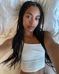 𝕮𝖍𝖑𝖔𝖊 𝖂𝖆𝖗𝖗𝖊𝖓 (@chloewarrennn) • Instagram photos and videos