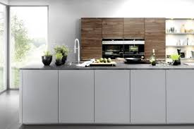 L'ambiance élégante et exclusive dans la cuisine procure de la joie tous les jours. Cuisine En Bois Artwood Feel Cuisine Nolte