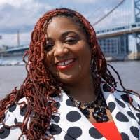 Katrina Milton's Instagram, Twitter & Facebook