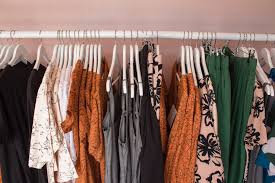 Converting uk to us sizes in both shoes and clothing is not easy. Us Uk Clothing And Shoe Size Conversion Charts
