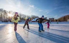 Skating outside under the clock and next to a christmas tree in december is delightful! 10 Outstanding Outdoor Ice Skating Rinks In Michigan Michigan