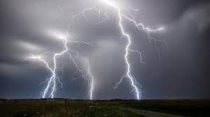 Météo france prévoit, demain vendredi 23 juillet 2021 à partir . Orage La Vigilance Orange Levee Partout Lci
