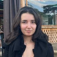 100+ perfiles de «Elsa»