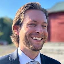 Ben Hurley's Instagram, Twitter & Facebook