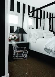 Like and subscribe to make me happy. 11 Inspirasi Desain Kamar Dengan Pola Garis Garis Horizontal Dan Vertikal