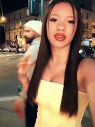 Emmy et Ines : Moments tendres et complices