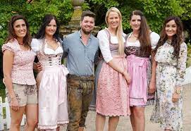Rtl und inka bause begleiten wieder einsame landwirte auf der suche nach der großen liebe. Bauer Sucht Frau Wer Ist Noch Zusammen Alles Uber Denise Patrick Rudiger Und Leif