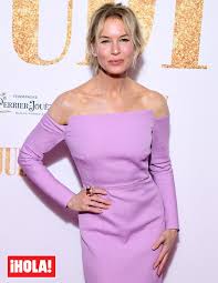 Renee zellweger hails a cab after a dinner on june 30, 2009 wearing strappy high heel sandals. Renee Zellweger Is In Love Who Is Her New Boyfriend Mind Life Tv