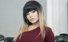 Download mp3 dinar kendi gratis, ada 20 daftar lagu dinar kendi yang bisa anda download. Bucin Banget Dinar Candy Lebih Suka Bayarin Pacar Hingga Kasih Mobil