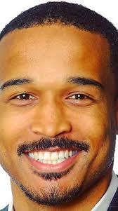 FALL 2010 Resurgent 22