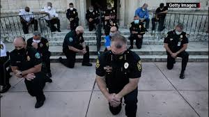 The custom as practiced in the new york city police department (nypd) was depicted in the end of watch season 3 episode 8. Police Officers Are Joining Protesters For Prayers And Hugs In Several Us Cities Cnn