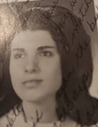 Sandra Cardillo's Instagram, Twitter & Facebook